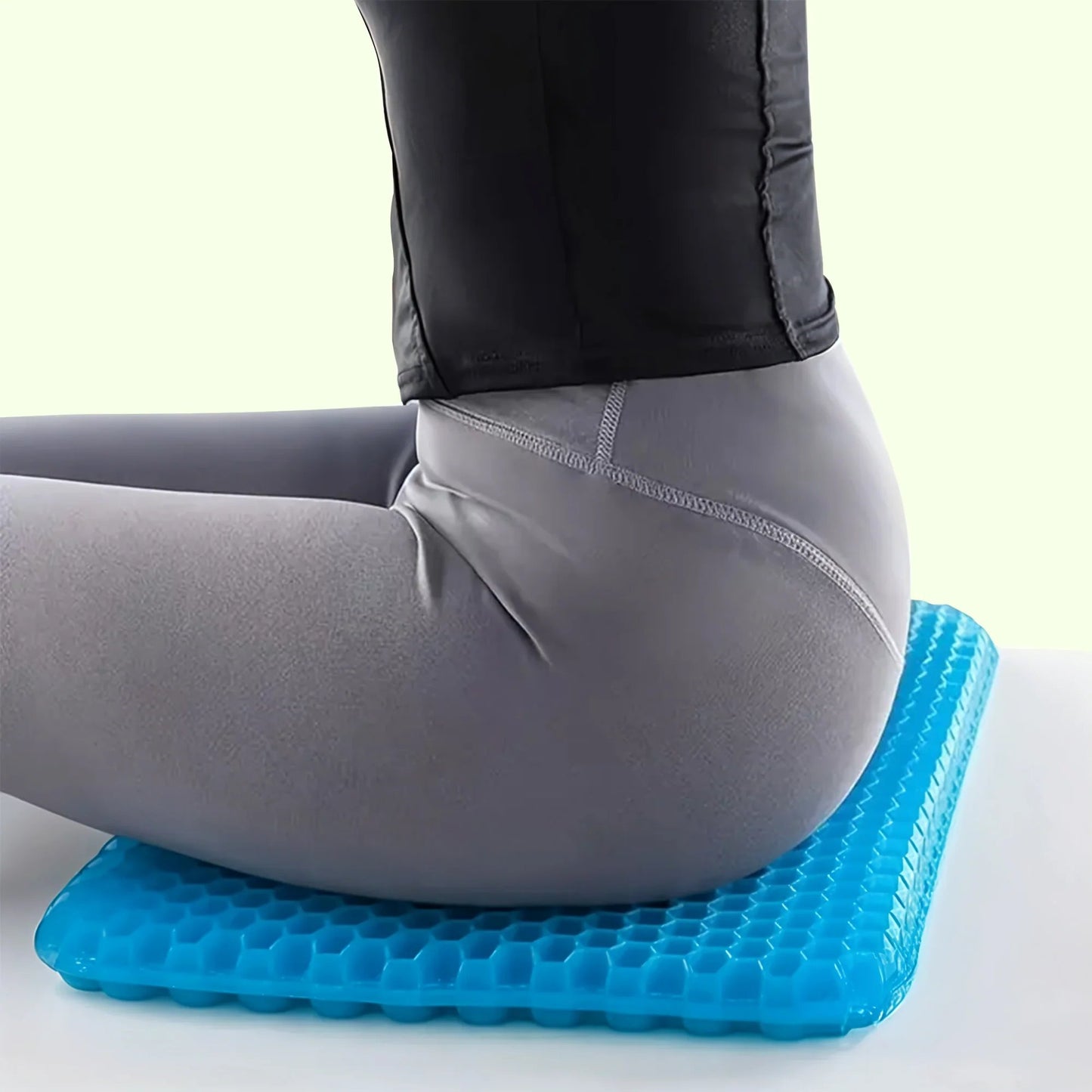 ❄️Last Day  Buy 3 get 1 free🧊Summer Honeycomb Gel Seat Cushion