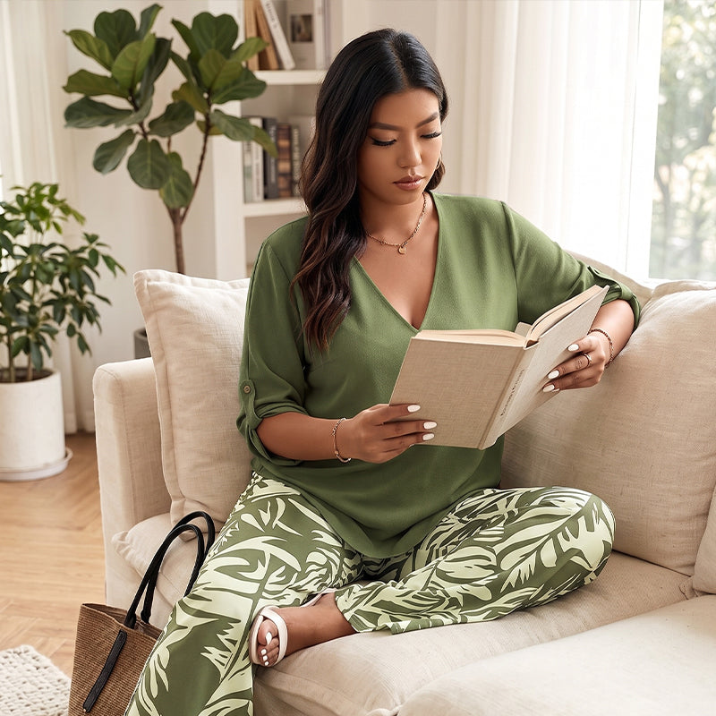 💖LAST DAY SALE: 70% Off !!💖Women's V-Neck Blouse & Printed Wide-Leg Pants Set