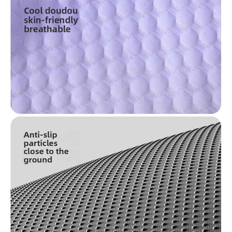 ⏰LAST DAY SALE ONLY￡7.99!!❄Pet Cooling Mat for Dogs & Cats 🐾 Naturally Cool Ice-Silk Pad • Breathable, Washable & Soft 🌿 For Floors, Sofas & Car Travel • Multiple Sizes • Gradient Colours ☀️🐶🐱