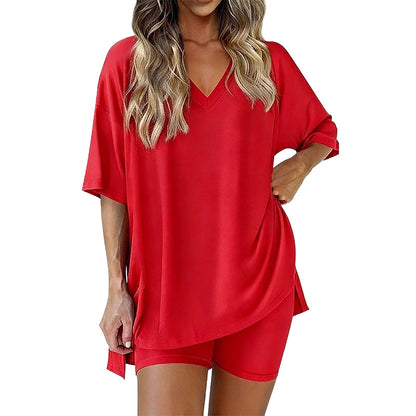 📢LAST DAY SALE 50% OFF !! ⏰Women’s Summer Loungewear Set – Oversized V-Neck Top & Shorts 🌿☕