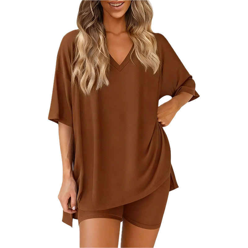 📢LAST DAY SALE 50% OFF !! ⏰Women’s Summer Loungewear Set – Oversized V-Neck Top & Shorts 🌿☕